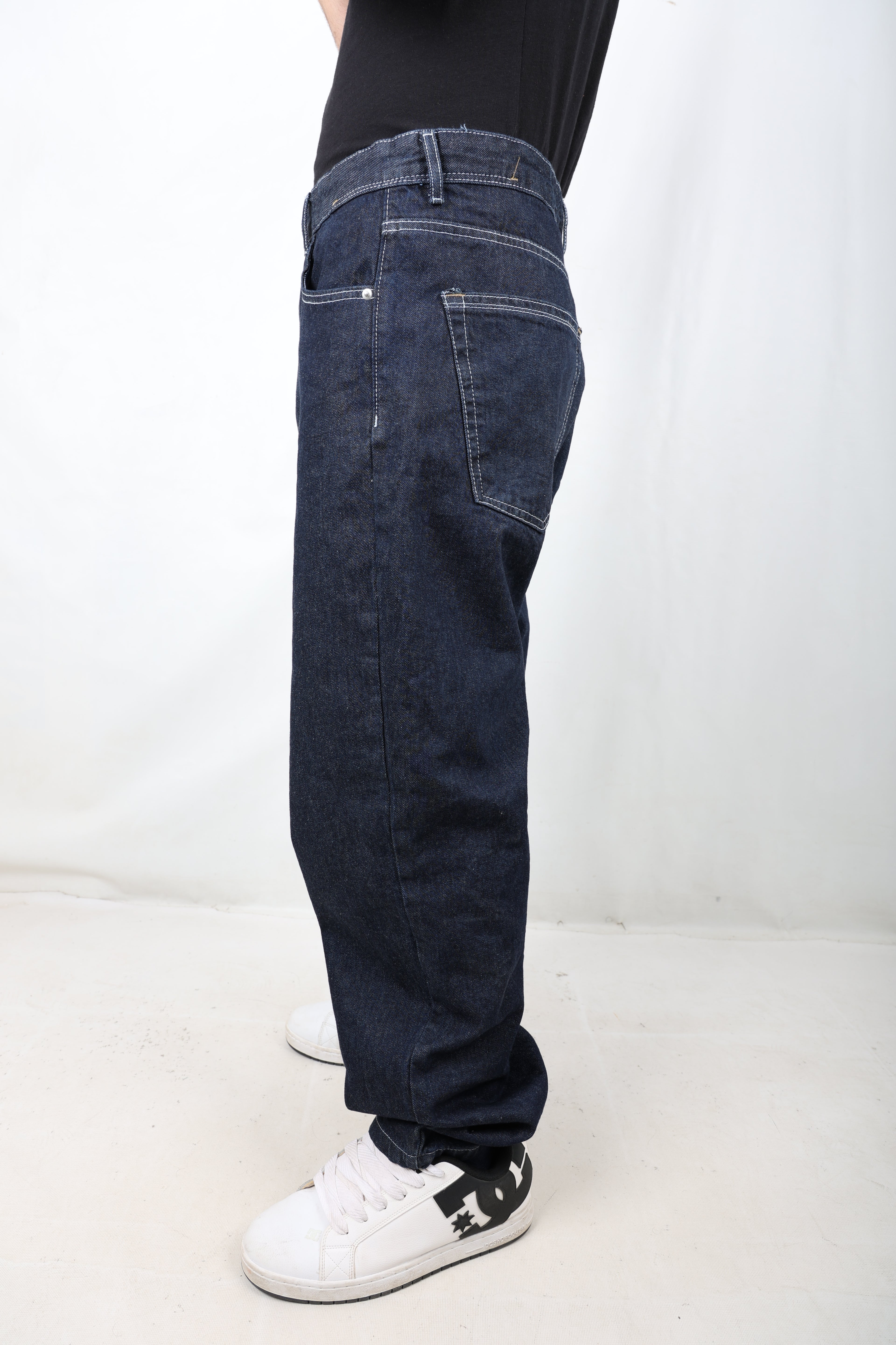 REGULER FIT RAW DENIM JEANS