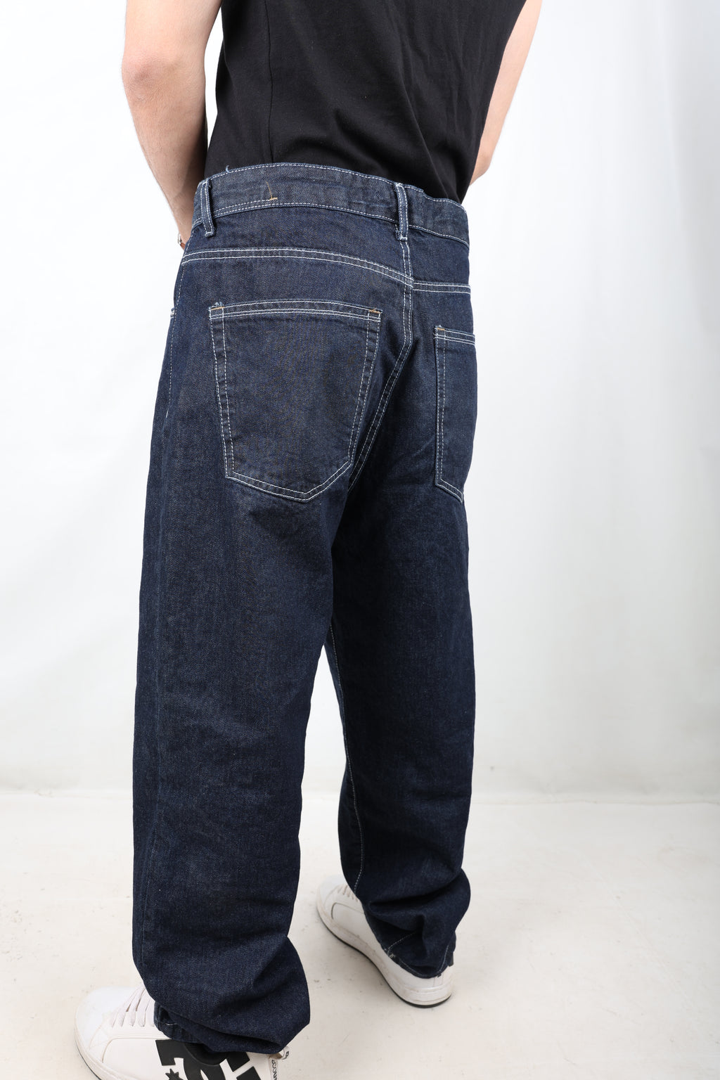 REGULER FIT RAW DENIM JEANS