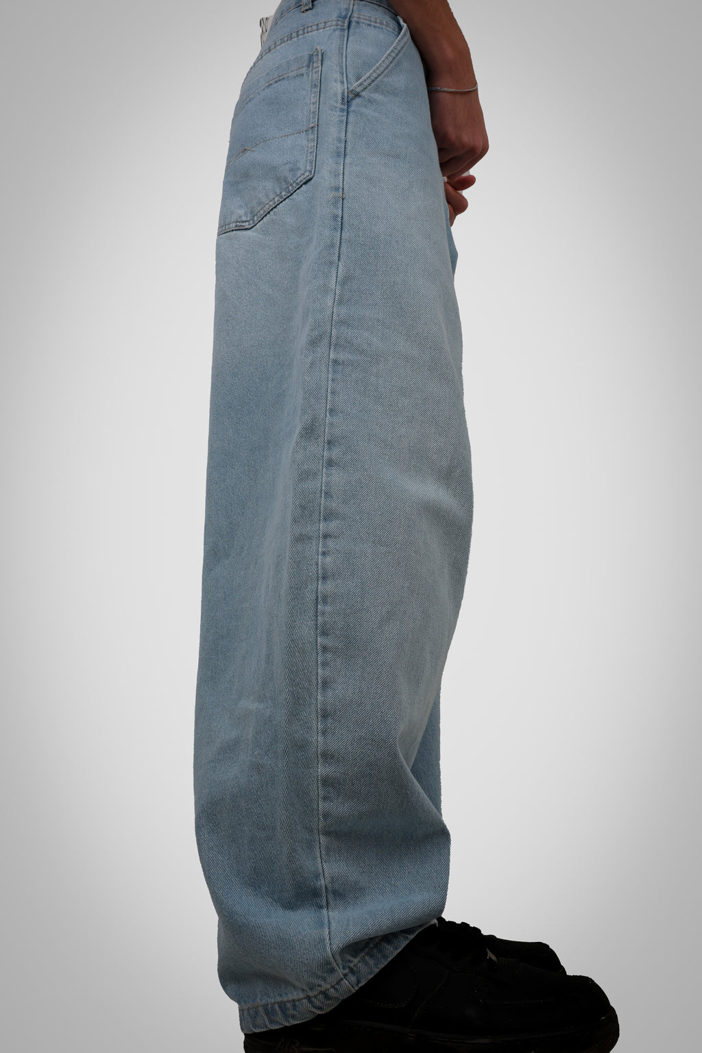 BALLON FIT SKY BLUE JEANS