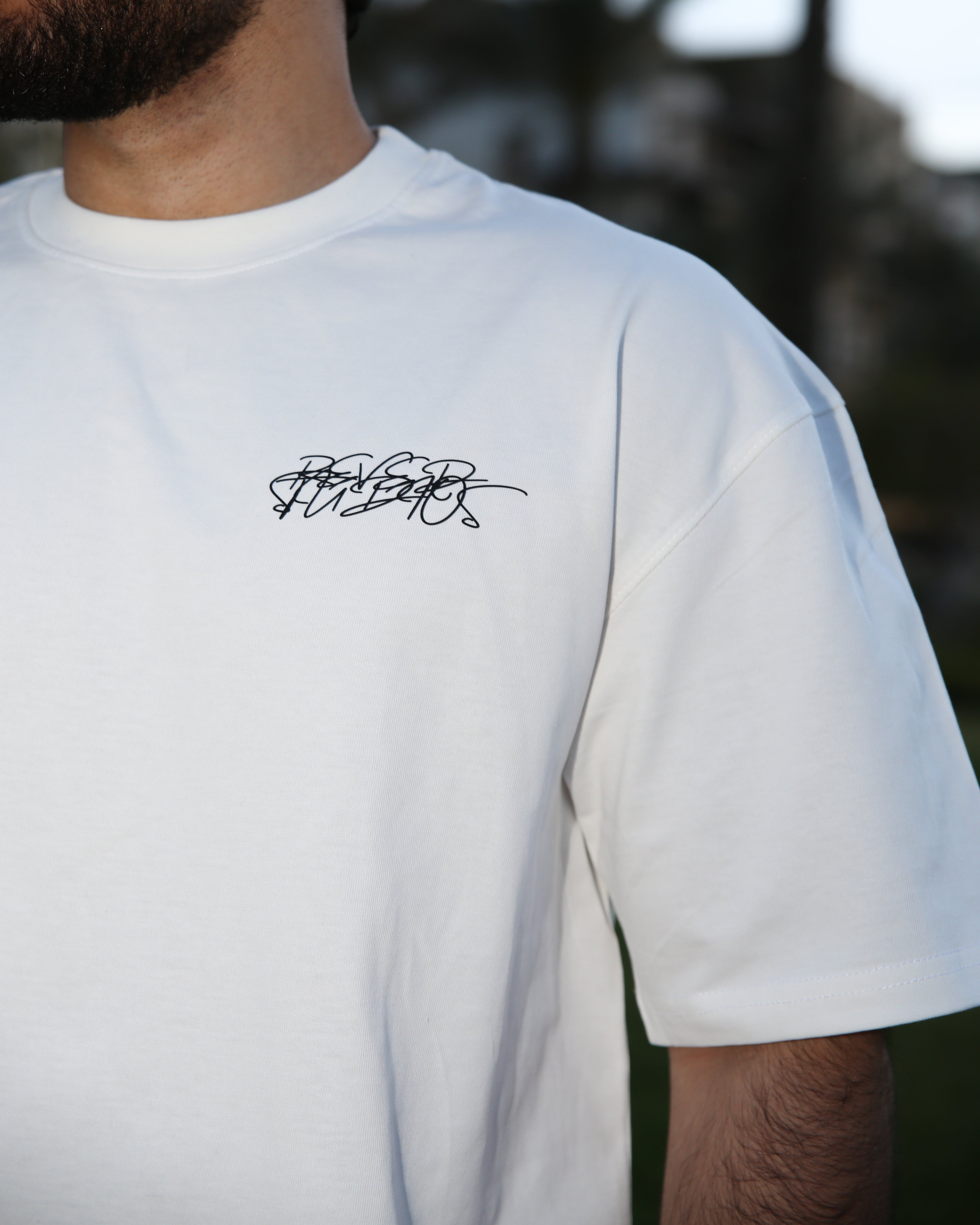White "CARBE DIEM " Box fit T-shirt